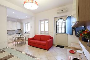 Flat Near The Historic Centre With Private Parking