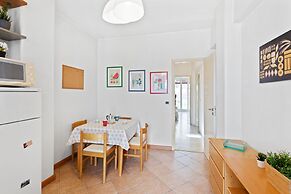 Aci Castello Seaview Apartment With Parking