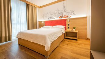 Los Lorentes Residences