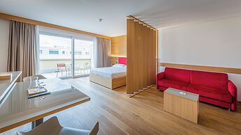 Los Lorentes Residences