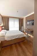 Los Lorentes Residences