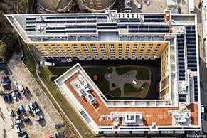 Los Lorentes Residences