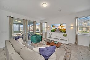 Modern Decor With Themed Rooms, With Retro Game Room and Huge Pool in 