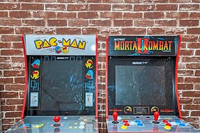 Modern Decor With Themed Rooms, With Retro Game Room and Huge Pool in 