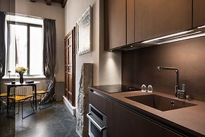Palazzo delle Pietre Luxury Apartments