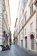 Palazzo delle Pietre Luxury Apartments