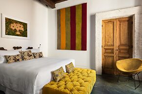 Palazzo delle Pietre Luxury Apartments