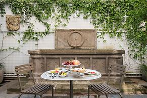 Palazzo delle Pietre Luxury Apartments