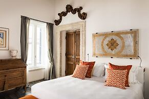 Palazzo delle Pietre Luxury Apartments