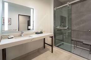 La Quinta Inn & Suites By Wyndham Galt Lodi North