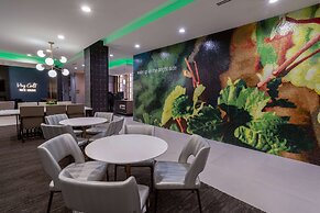 La Quinta Inn & Suites By Wyndham Galt Lodi North