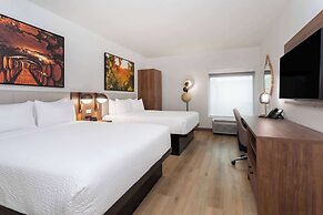 La Quinta Inn & Suites By Wyndham Galt Lodi North