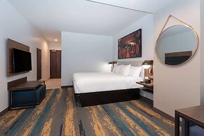 La Quinta Inn & Suites By Wyndham Galt Lodi North