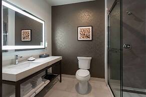 La Quinta Inn & Suites By Wyndham Galt Lodi North