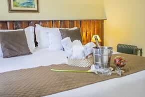 Green Village Hotel