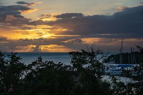 Red Sunset Beach Club