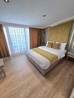 Taksim La Marino Hotel