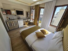 Taksim La Marino Hotel