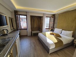 Taksim La Marino Hotel