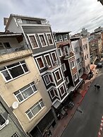 Taksim La Marino Hotel