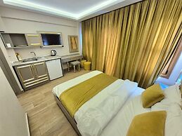 Taksim La Marino Hotel