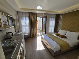 Taksim La Marino Hotel
