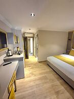 Taksim La Marino Hotel