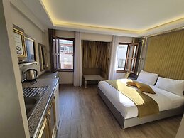 Taksim La Marino Hotel