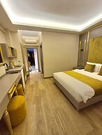 Taksim La Marino Hotel