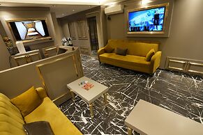 Taksim La Marino Hotel