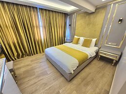 Taksim La Marino Hotel