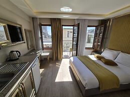 Taksim La Marino Hotel