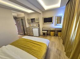 Taksim La Marino Hotel