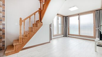 Samcheok Bongsuni-unni Pension