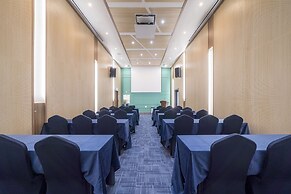 Gangneung Chonpines Ocean Suites Hotel