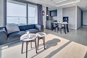 Gangneung Chonpines Ocean Suites Hotel