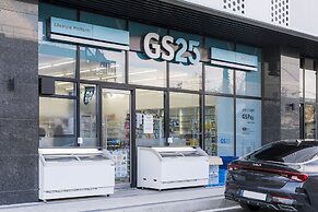 Gangneung Chonpines Ocean Suites Hotel