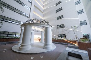 Gangneung Chonpines Ocean Suites Hotel