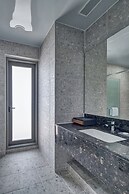 Gangneung Chonpines Ocean Suites Hotel