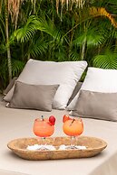 Oom Bubble Boutique Riviera Cancun - Adults Only