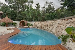 Oom Bubble Boutique Riviera Cancun - Adults Only