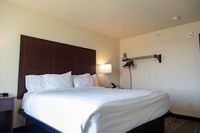 Cobblestone Inn & Suites - Springfield