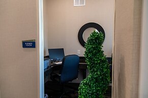 Cobblestone Inn & Suites - Springfield