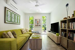 Tenterfield Beachfront Luxury 4 Bedroom Holiday Home