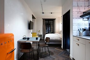 The Lubo - self check-in