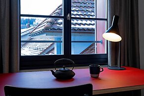 The Lubo - self check-in