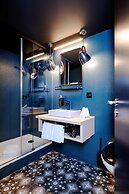 The Lubo - self check-in