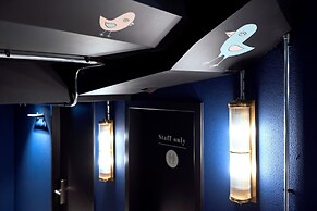 The Lubo - self check-in