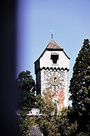 The Lubo - self check-in