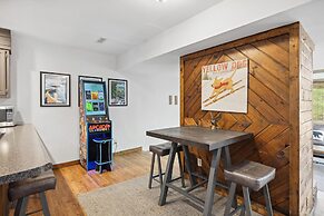 A Gatlinburg Getaway #1228